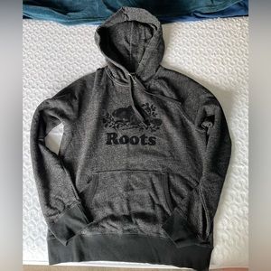 Women’s large Roots Kanga Hoodie, black pepper.  New, never worn